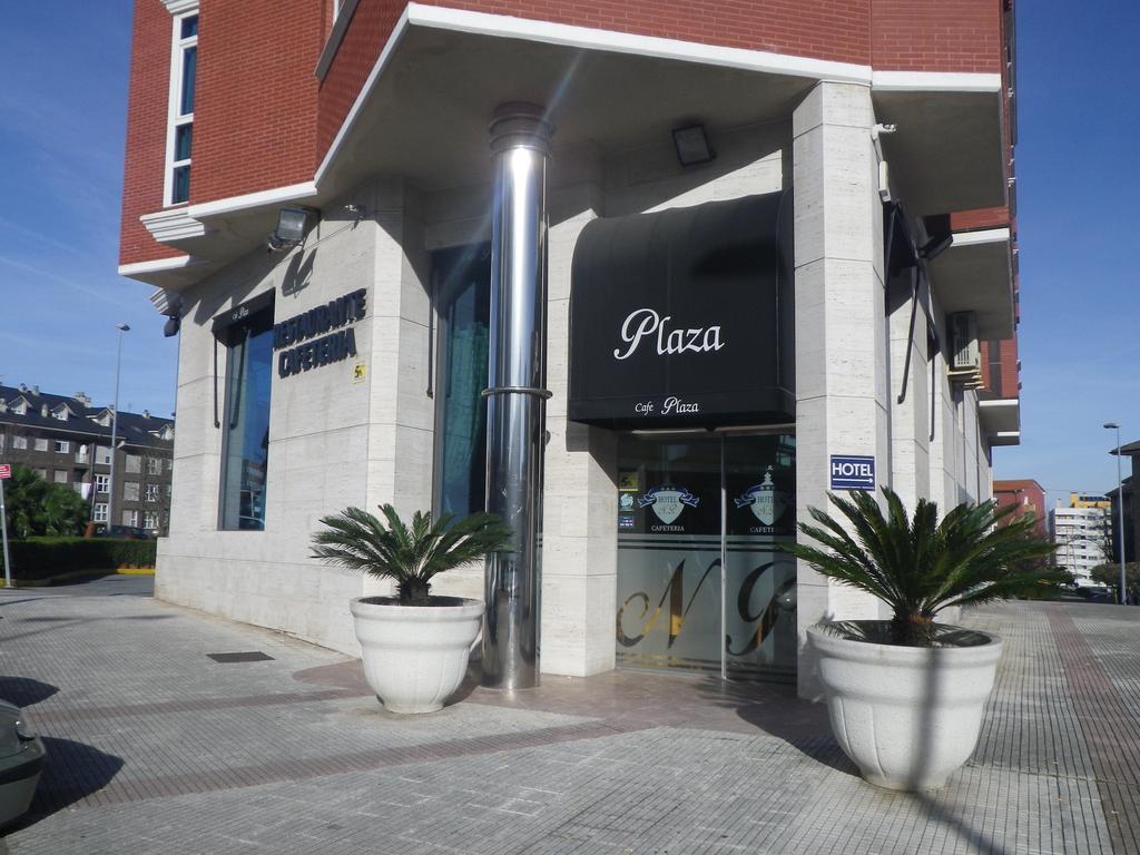 Hotel Nueva Plaza Maliaño Kültér fotó