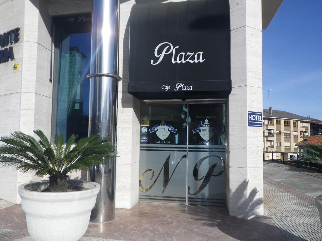 Hotel Nueva Plaza Maliaño Kültér fotó